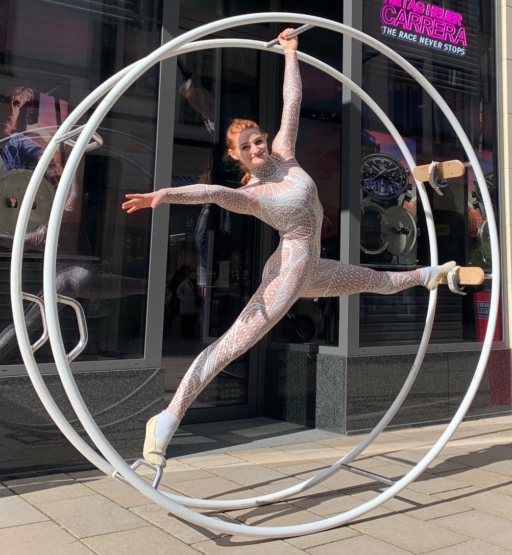 Rhönradturnerin Karina Peisker