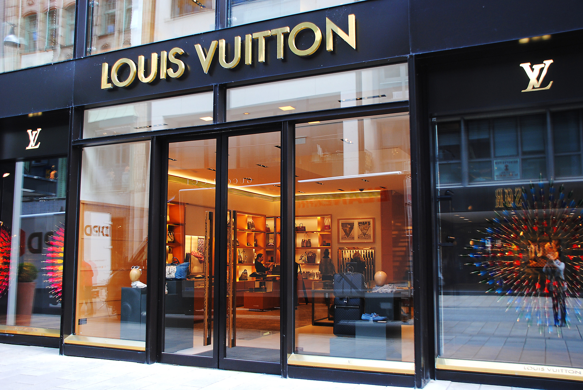 LOUIS VUITTON | Hamburg